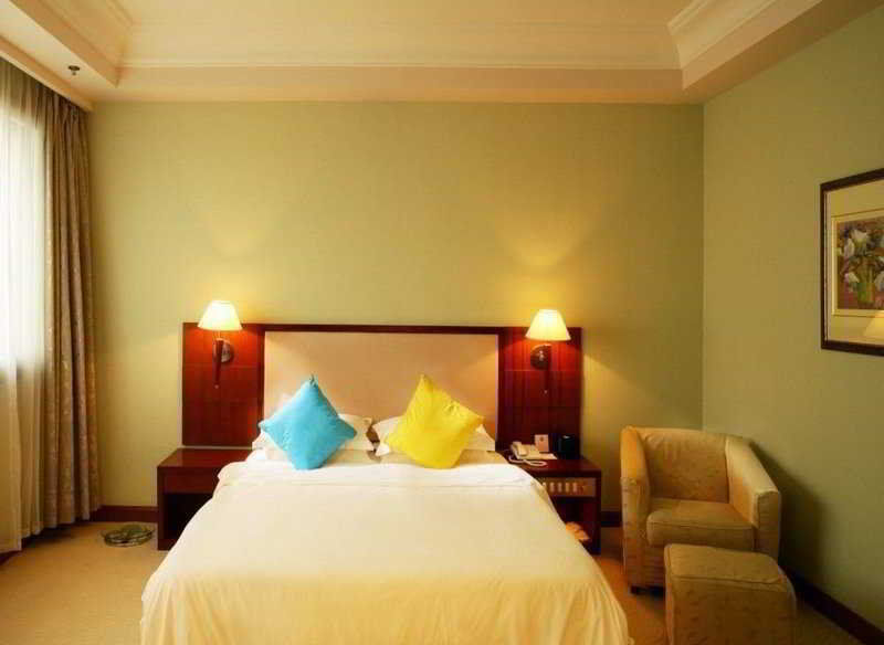 Khách sạn Express Zhenping By Ihg 3*